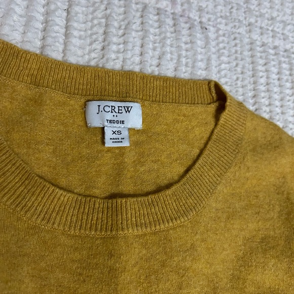 J. Crew Women's Sweater Set - Magenta, Mustard, Gray - Picture 5 of 7